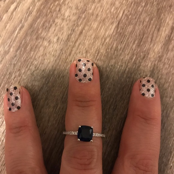 Women’s blue gemstone   princess ring - Picture 3 of 6